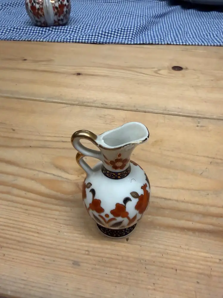 Vaasje bloemmotief